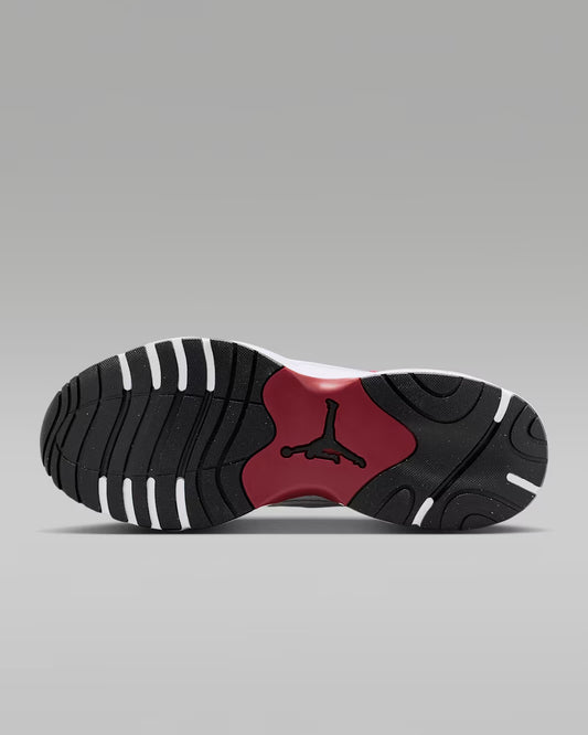 Jordan Trunner Flow Blanc / Gym Red / Metallic Silver / Noir – Sneakers Premium