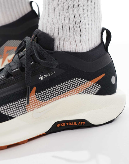 Nike Pegasus Trail 5 GORE-TEX – Sneakers Trail Noir & Orange | Imperméable & Ultra Confort