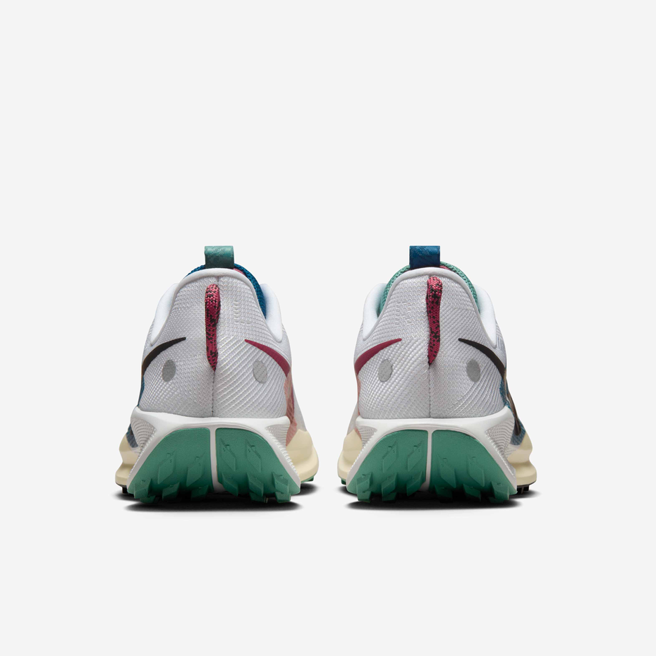 Nike ReactX Pegasus Trail 5 – Sneakers Trail Blanc & Bleu | Confort Running & Outdoor