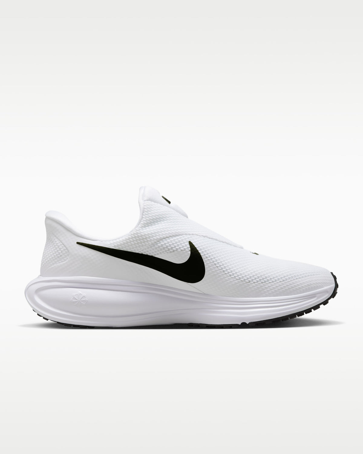 Nike Revolution 8 EasyOn – Baskets Running