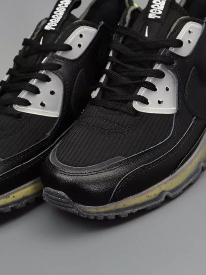Nike Ava Rover Vert Foncé & Jaune – Sneaker Urbaine Réfléchissante au Confort Premium