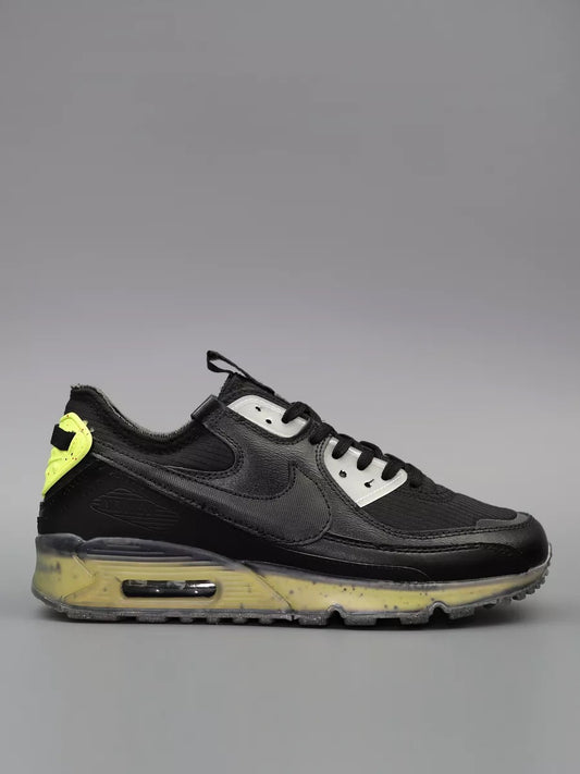 Nike Ava Rover Vert Foncé & Jaune – Sneaker Urbaine Réfléchissante au Confort Premium
