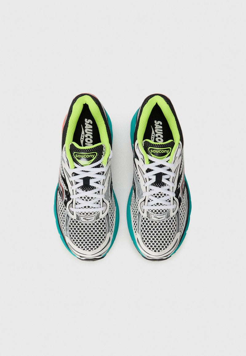 Saucony ProGrid Omni 9 – Sneakers Premium Silver Mutant | Confort & Style Y2K Unisexe