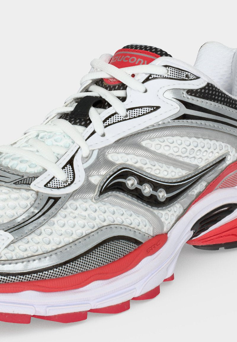 Saucony ProGrid Omni 9 – Sneakers Premium White/Red | Confort & Style Y2K Unisexe