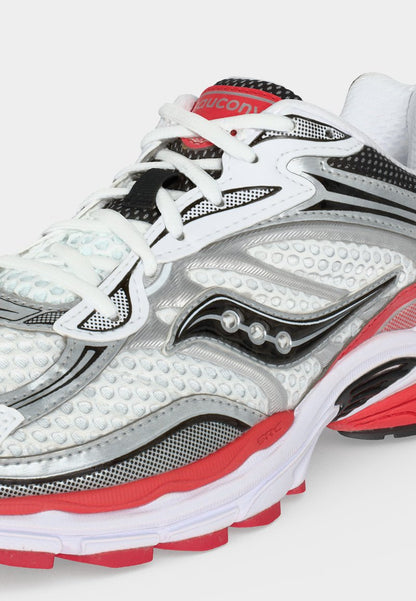 Saucony ProGrid Omni 9 – Sneakers Premium White/Red | Confort & Style Y2K Unisexe