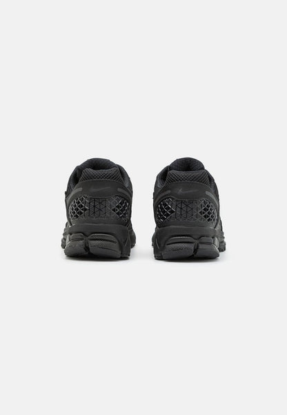 Nike Zoom Vomero 5 – Sneakers Premium Triple Black
