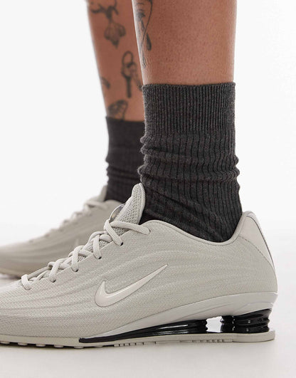 Nike Shox Z – Sneakers Premium Beige | Style Rétro & Amorti Iconique Homme/Femme