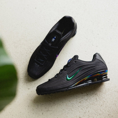 Nike Shox Z SE – Sneakers Premium Noir, Argent Métallisé & Multicolore | Style Y2K